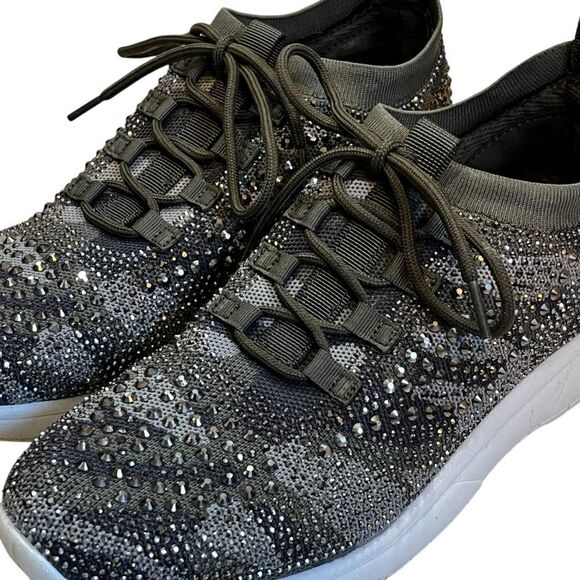 Aqua College Kali Sneakers Women’s Size 8M – Camo Comfort Shoes silver studs - Picture 3 of 14